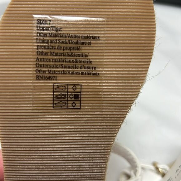 Janie and Jack 100048261 Collections White Lemon Sandals NWT size 7 - Picture 9 of 9